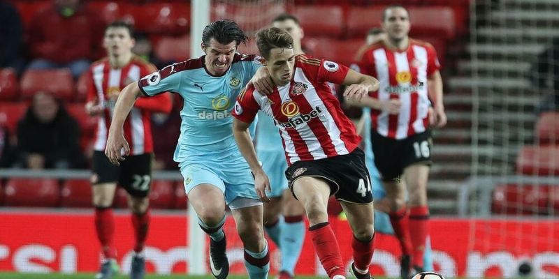 Soi Kèo Sunderland Vs Burnley Ngày 03/02/2026 03:00 dự đoán hòa 1-1